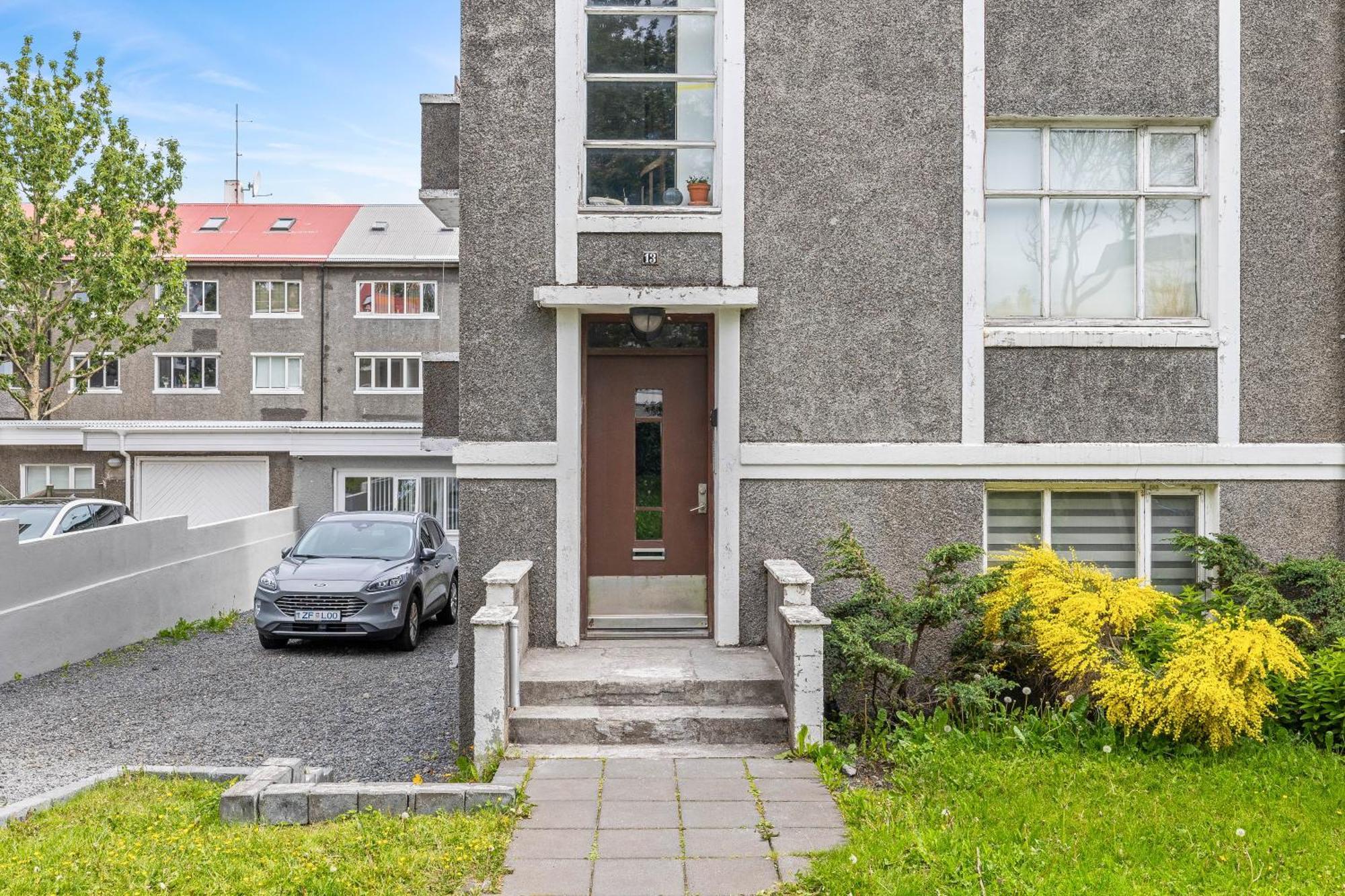 Odinn Reykjavik Eiriksgata Apartments Rum bild