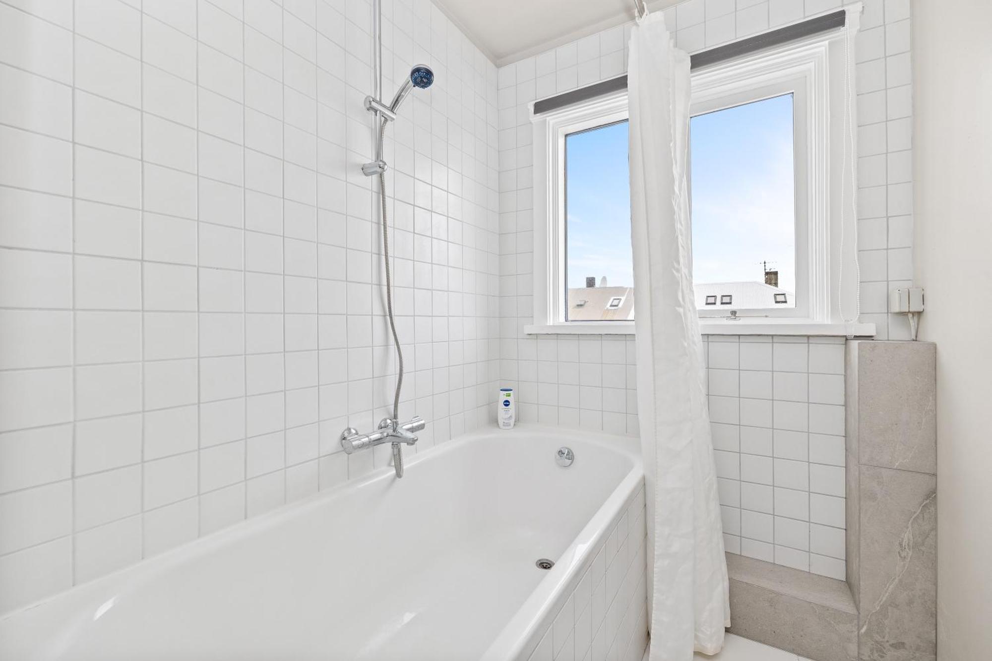 Odinn Reykjavik Eiriksgata Apartments Exteriör bild